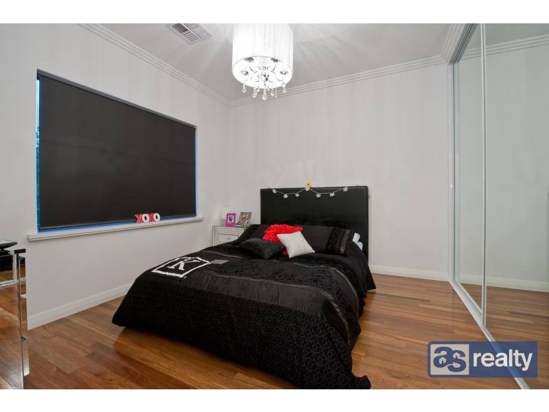 6 Urawa Street, Dianella WA 6059