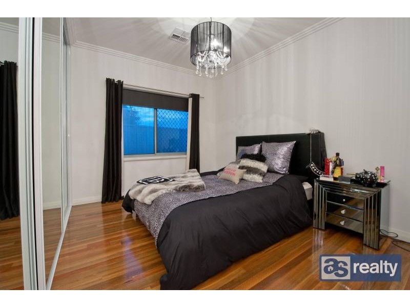 6 Urawa Street, Dianella WA 6059