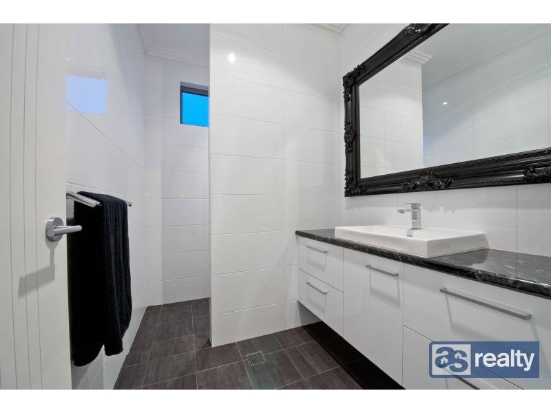 6 Urawa Street, Dianella WA 6059