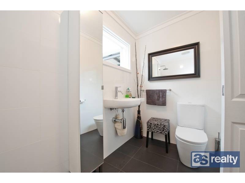 12 Sproxton Way, Embleton WA 6062