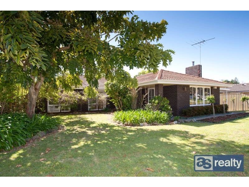 25 Glover Street, Dianella WA 6059