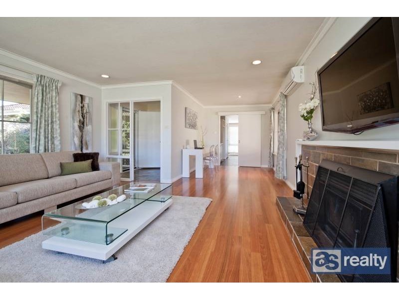 25 Glover Street, Dianella WA 6059