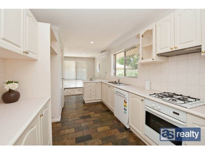 25 Glover Street, Dianella WA 6059