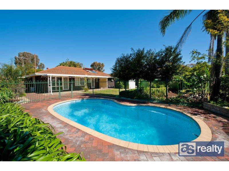 25 Glover Street, Dianella WA 6059