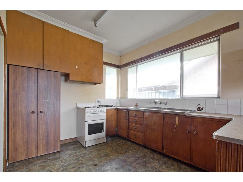 25 Rothbury Road, Embleton WA 6062