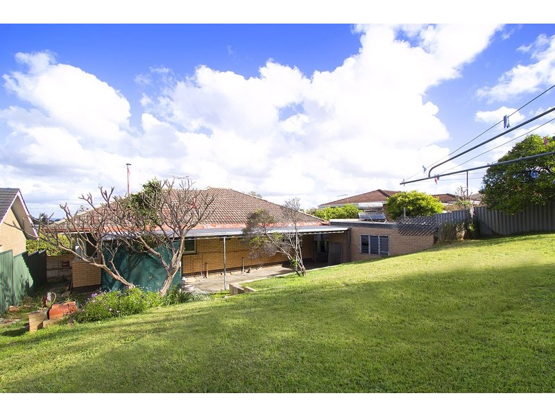 25 Rothbury Road, Embleton WA 6062