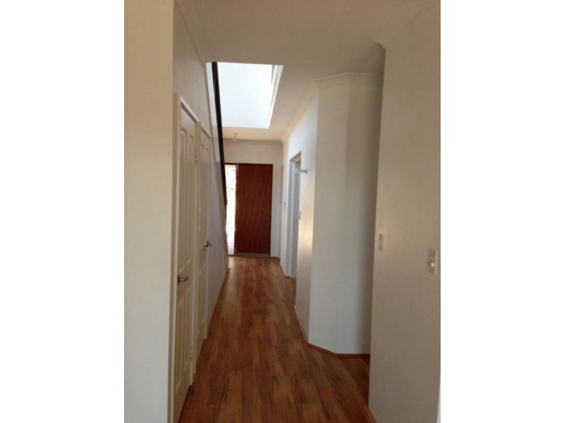 34 Mckenzie Way, Embleton WA 6062