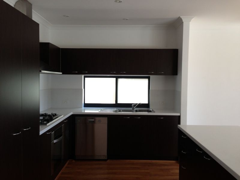 34 Mckenzie Way, Embleton WA 6062