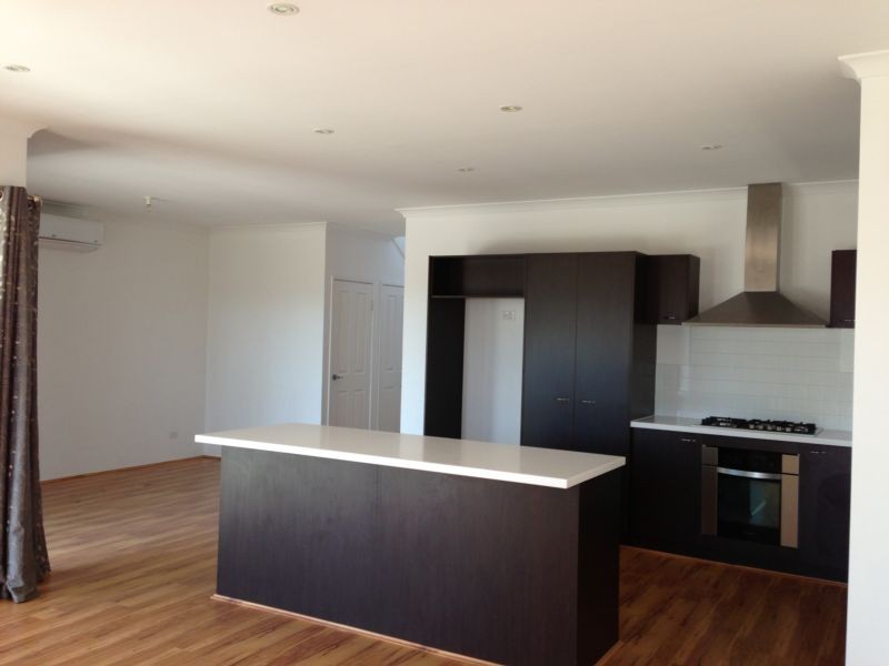 34 Mckenzie Way, Embleton WA 6062