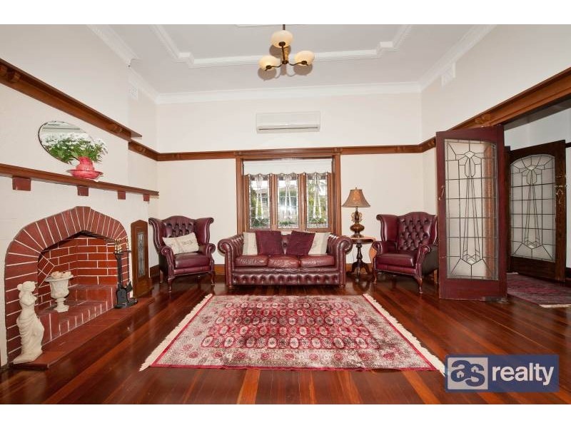 54 Salisbury St, Bayswater WA 6053