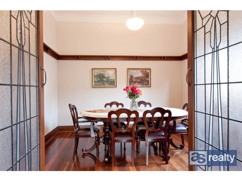 54 Salisbury St, Bayswater WA 6053