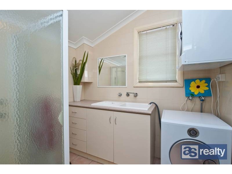 54 Salisbury St, Bayswater WA 6053