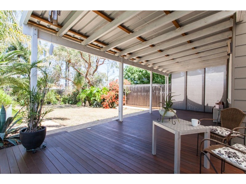 B/8 Cameron Street, Embleton WA 6062