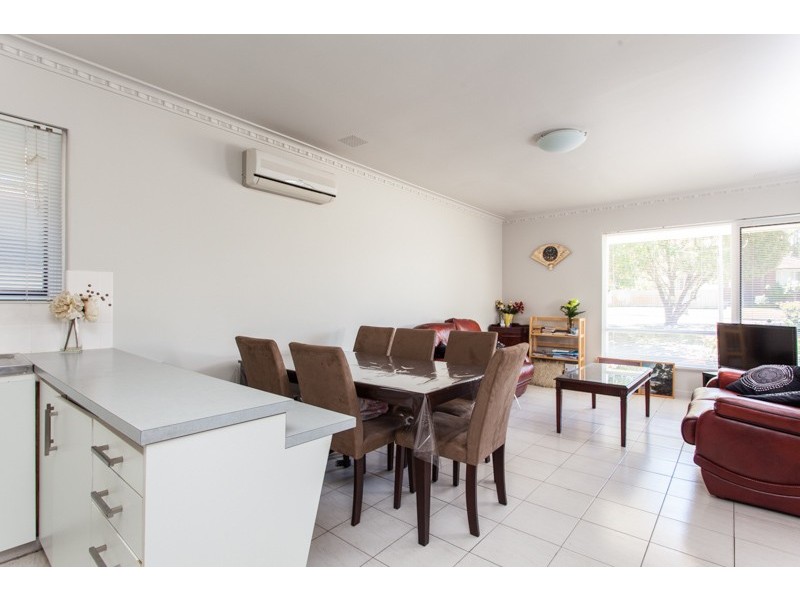 A/8 Cameron Street, Embleton WA 6062