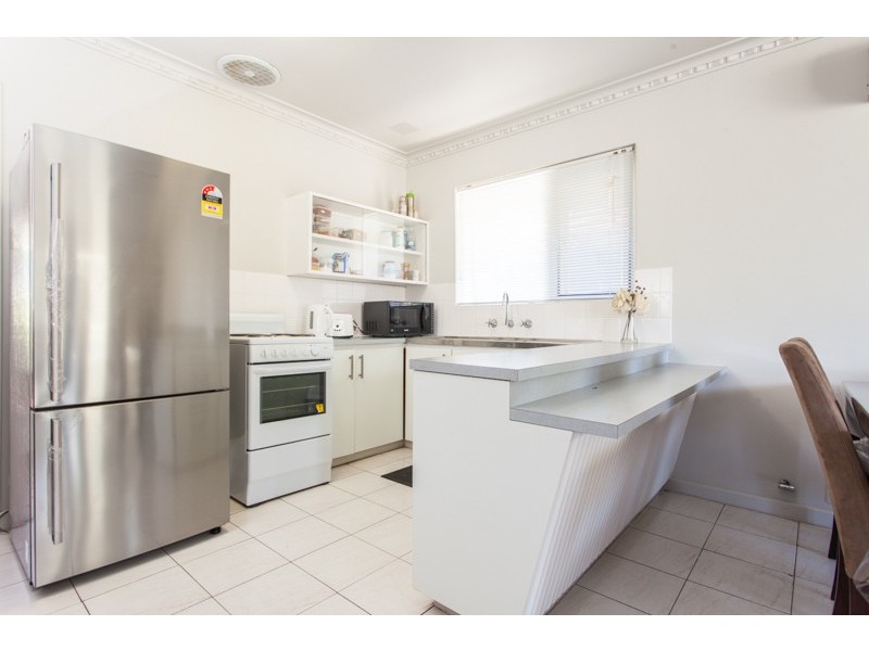 A/8 Cameron Street, Embleton WA 6062