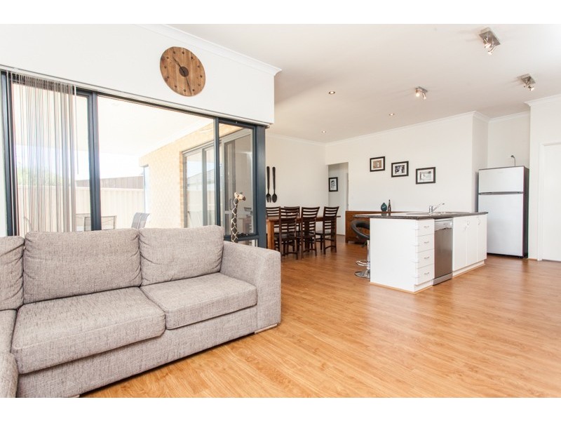 A/51 Broadway, Embleton WA 6062