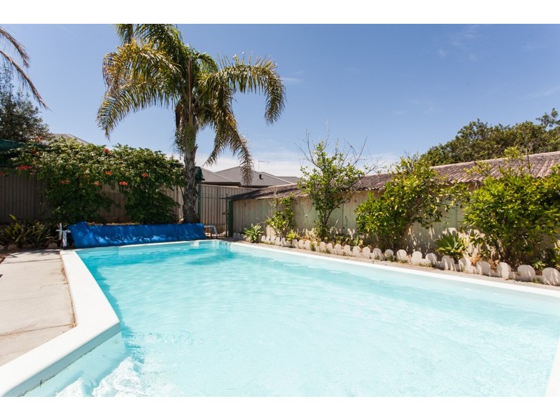 115 Collier Road, Embleton WA 6062