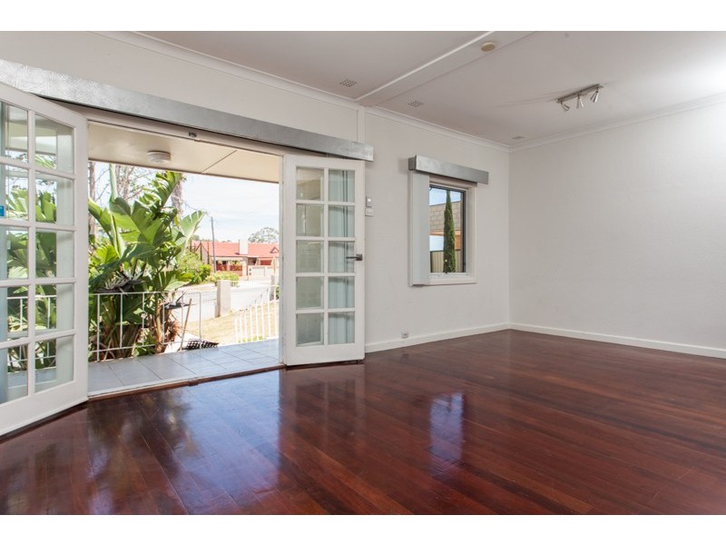 115 Collier Road, Embleton WA 6062