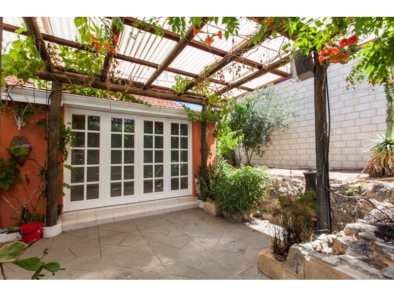 115 Collier Road, Embleton WA 6062