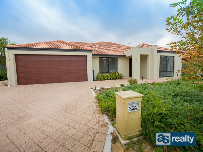 35A Bromley Street, Embleton WA 6062