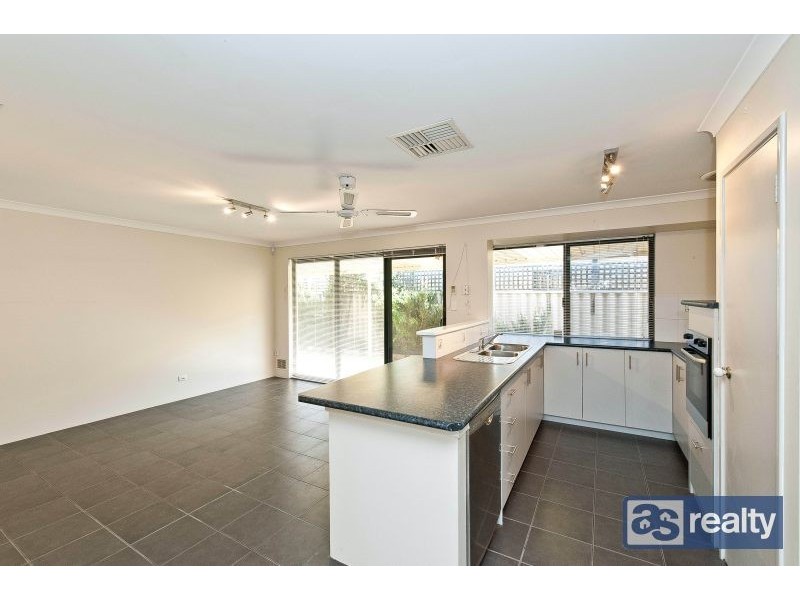 104 Boulder Avenue, Redcliffe WA 6104