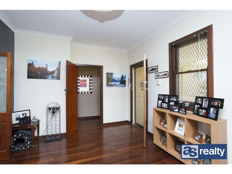 1 Doherty Street, Embleton WA 6062