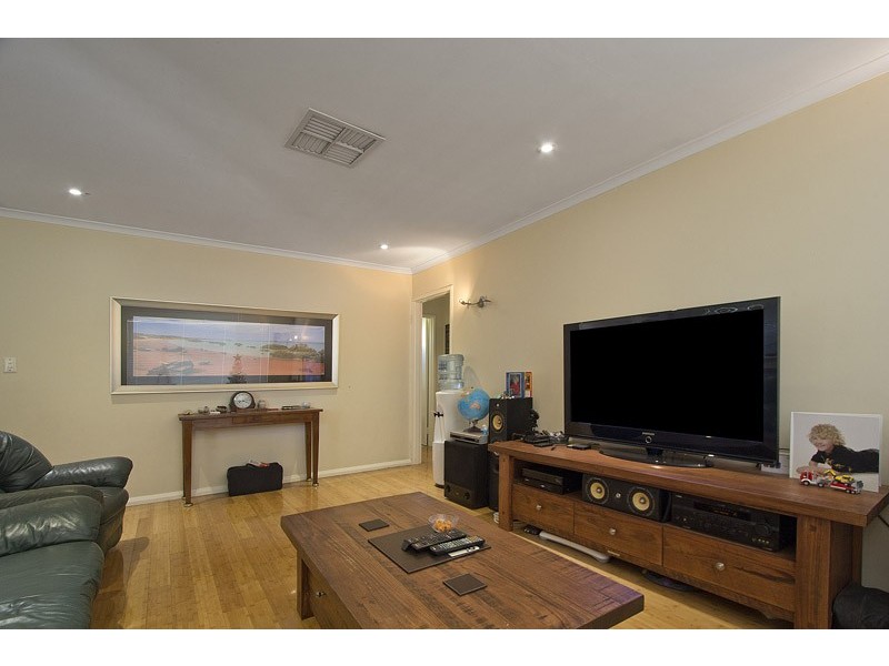 61 Hudson Street, Bayswater WA 6053