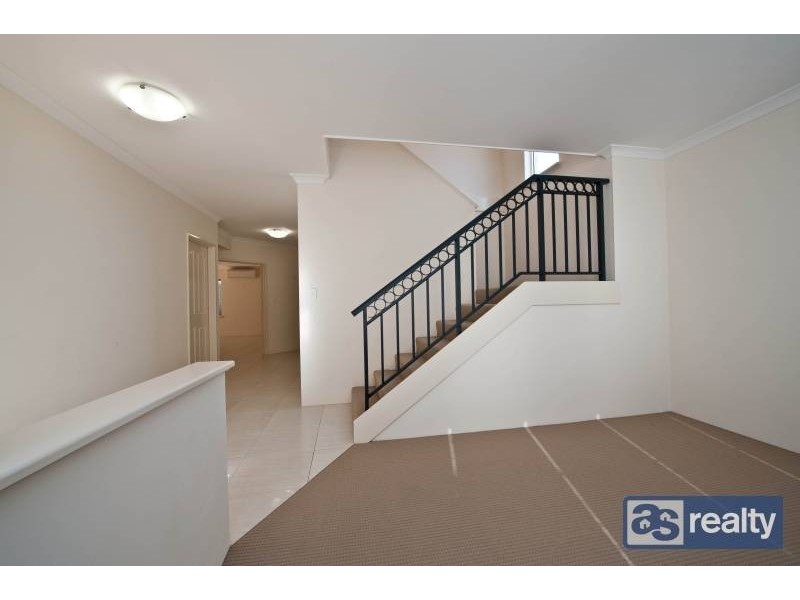 2/50 Katanning Street, Bayswater WA 6053
