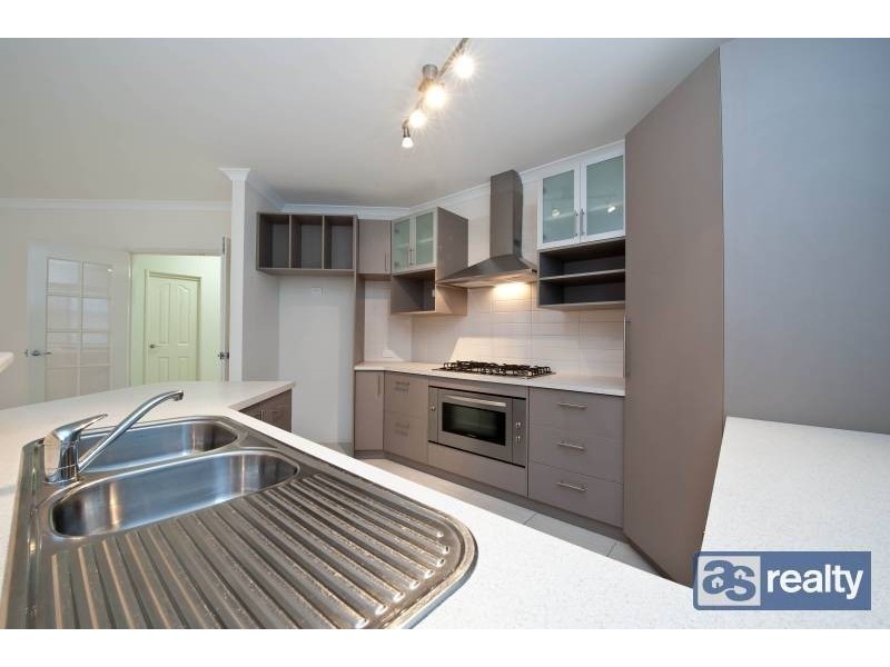 2/50 Katanning Street, Bayswater WA 6053