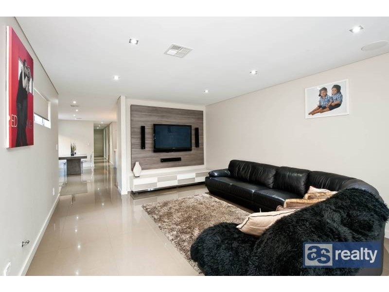 13 Feredy Street, Embleton WA 6062