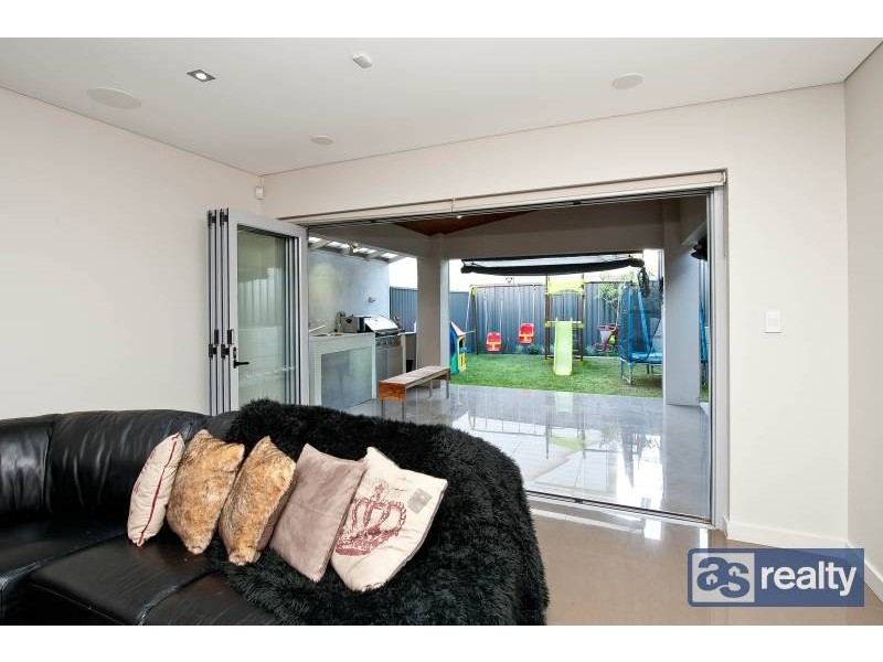 13 Feredy Street, Embleton WA 6062