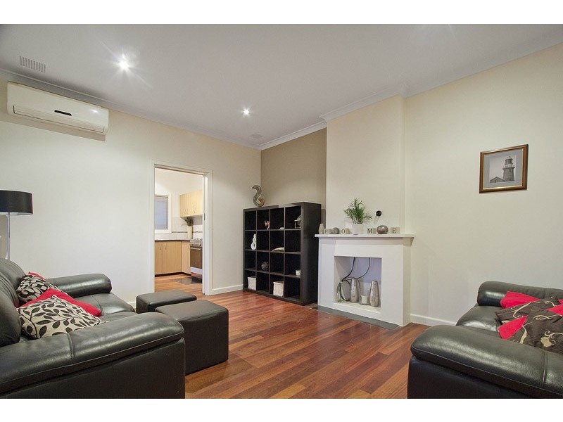 4 Mallion Street, Embleton WA 6062