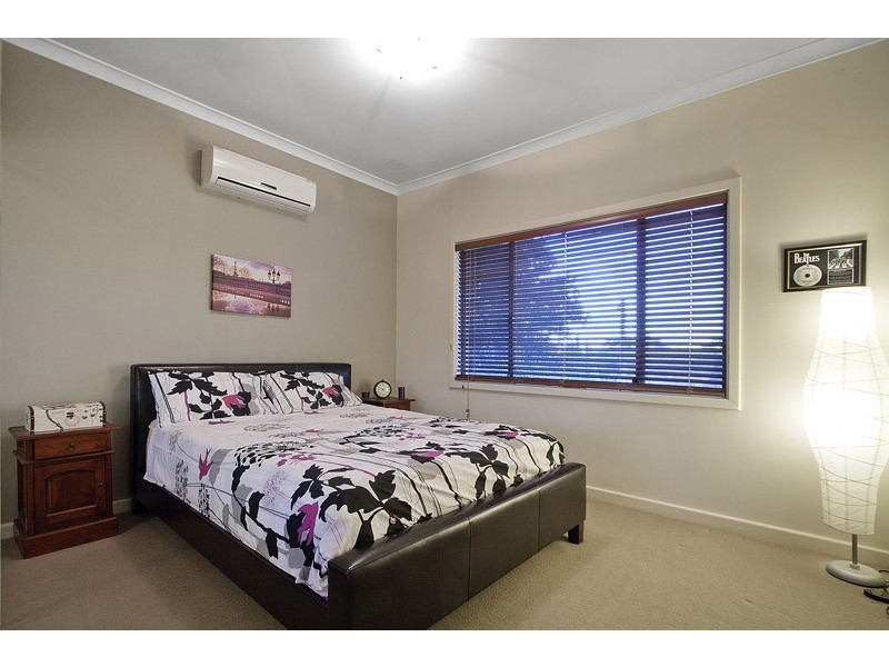 4 Mallion Street, Embleton WA 6062