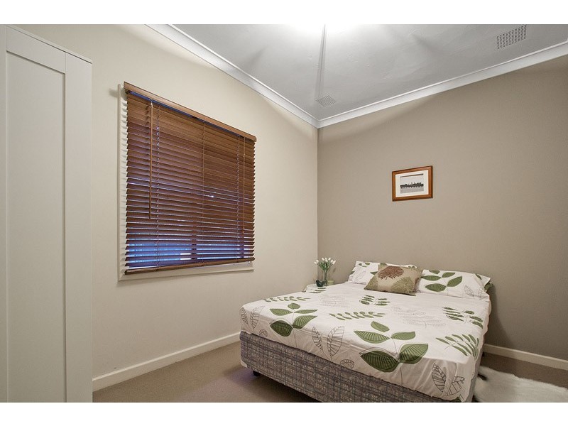 4 Mallion Street, Embleton WA 6062