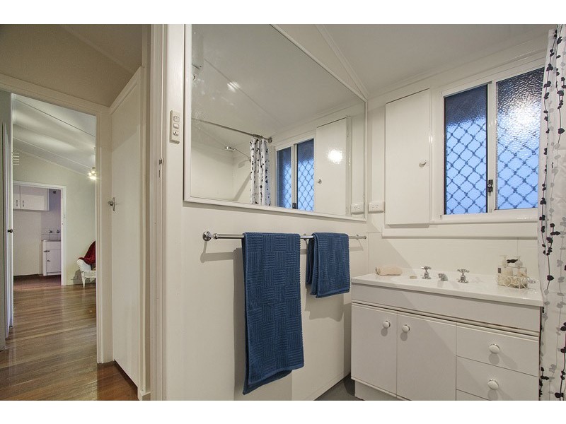 4 Mallion Street, Embleton WA 6062