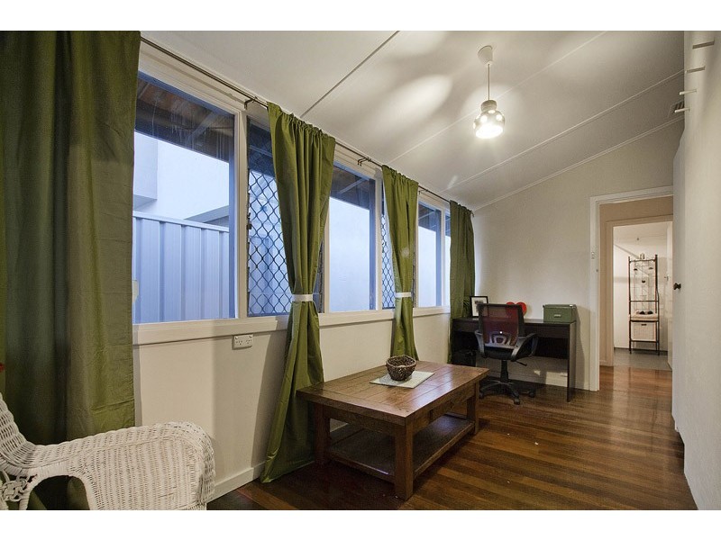 4 Mallion Street, Embleton WA 6062