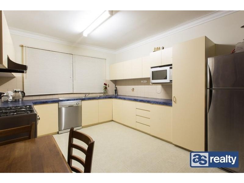 32 Sanderson Street, Embleton WA 6062