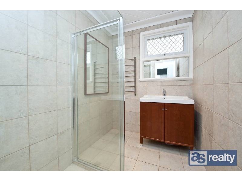 53 Foyle Road, Bayswater WA 6053