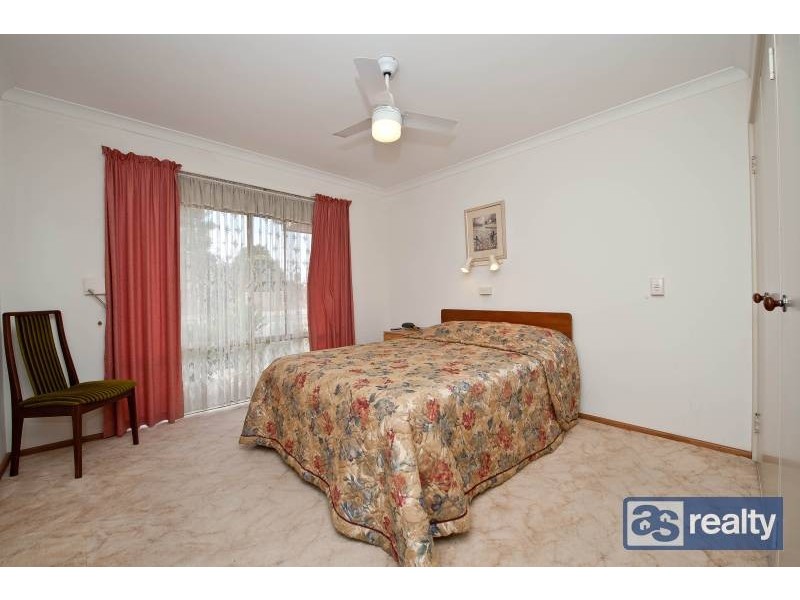 A/33 Chester Ave, Dianella WA 6059