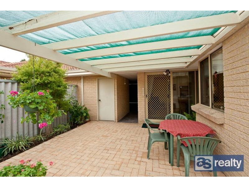 A/33 Chester Ave, Dianella WA 6059
