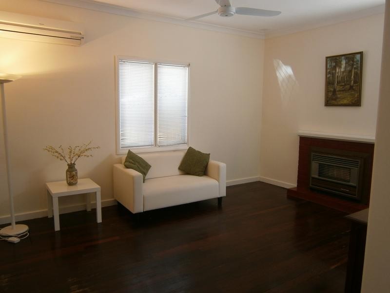 9 Priestley Street, Embleton WA 6062