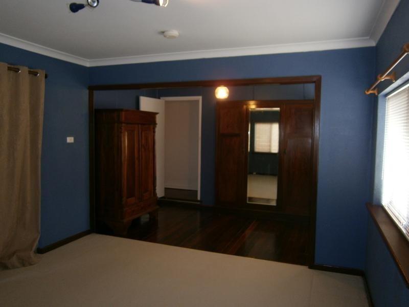 9 Priestley Street, Embleton WA 6062