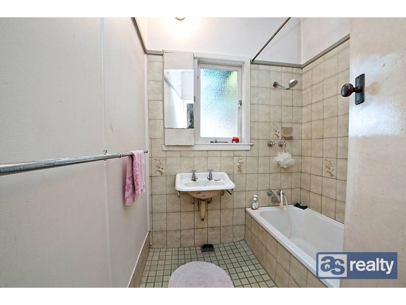 117 Collier Road, Embleton WA 6062