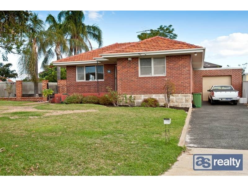 18 Parsons Street, Embleton WA 6062