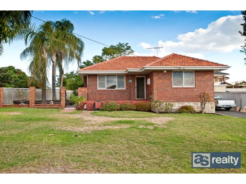 18 Parsons Street, Embleton WA 6062
