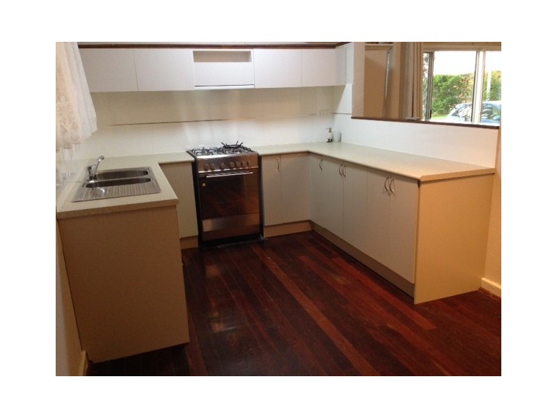 28 Cameron Street, Embleton WA 6062