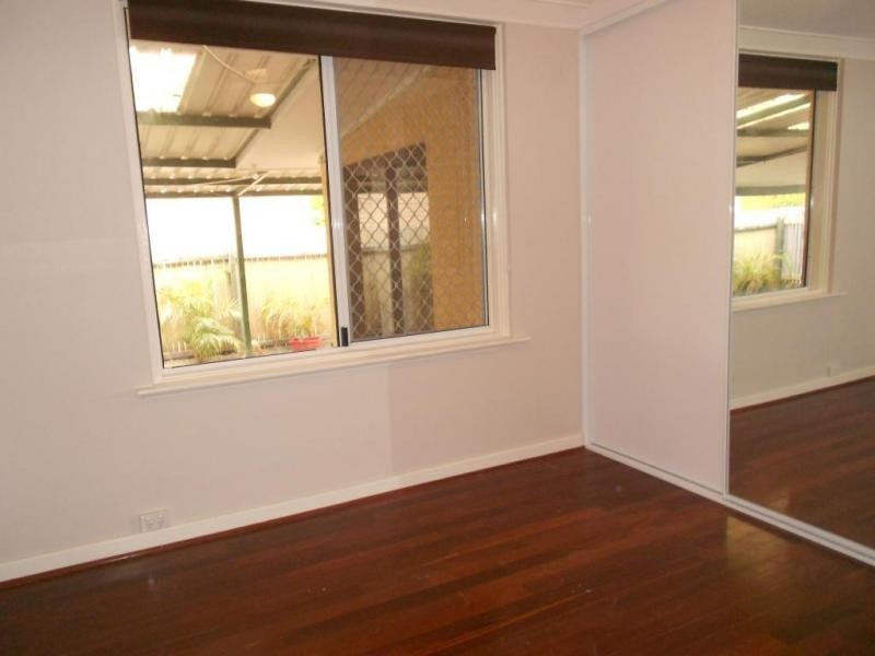 28 Cameron Street, Embleton WA 6062