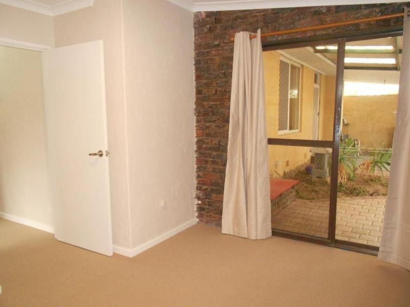 28 Cameron Street, Embleton WA 6062