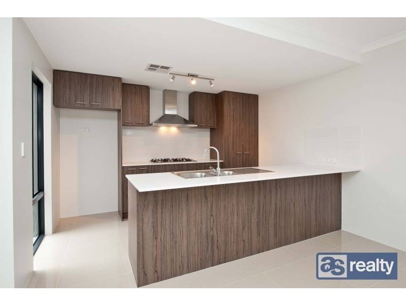 A/18 Maurice Street, Embleton WA 6062