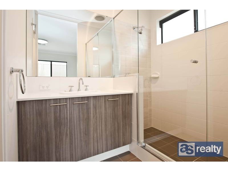 A/18 Maurice Street, Embleton WA 6062
